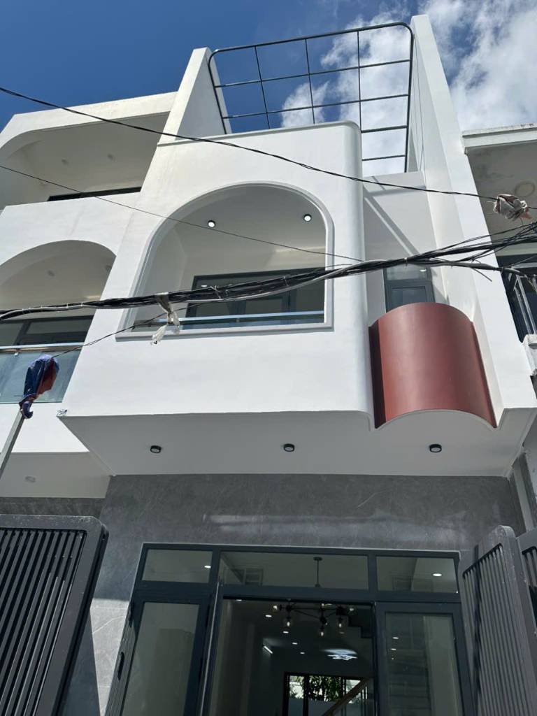 BÁN NHÀ ĐƯỜNG 7 LONG PHƯỚC, THỦ ĐỨC, MỚI XÂY DỰNG, 3 TẦNG